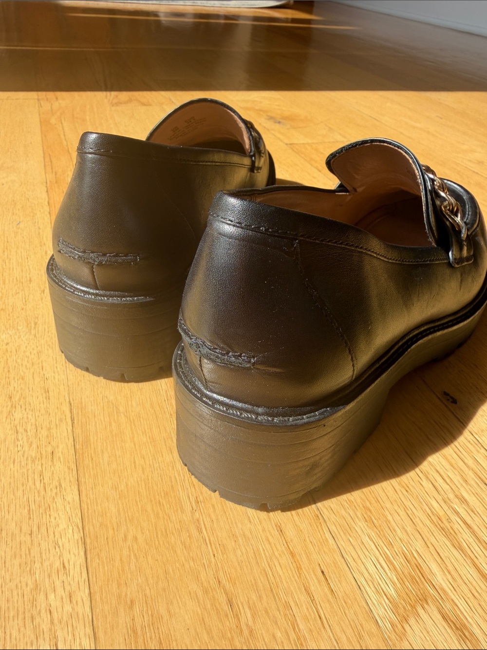 Sam Edelman Taelor Black Leather Lug Sole Loafers with Gold Chain - Picture 4 of 5